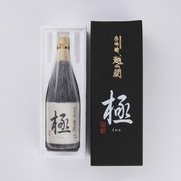 日本酒 越の関 大吟醸 極 720ｍｌ 塩川酒造株式会社 新潟県 H12、16年全国新酒鑑評会金賞受賞 徹底した寒造り手造り一筋で丹精込めて仕上げた 大吟醸酒