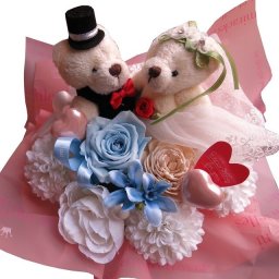 結婚記念日 プレゼント ウェディング ベアー入り 水色 白系 花束風ギフト プリザーブドフラワー入り ケース付き◆結婚祝いプレゼント・記念日の贈り物におすすめのフラワーギフト