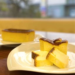 【チーズケーキ好きに大人気！】チーズみたいなケーキ、チーズテリーヌ！！その他洋菓子