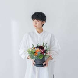 大人のgift box 記念日 母の日 父の日 敬朗の日 お誕生日祝い お歳暮 お中元 出産祝い お祝い ギフト お歳暮 贈り物 発表会 展覧会 音楽会 花束 フラワーアレンジメント ワイルドフラワー ブーケ