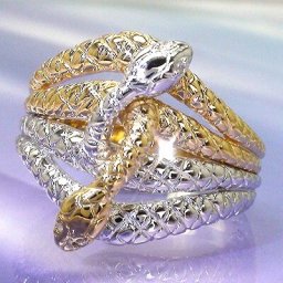 蛇 ヘビ スネークリング 指輪 リング 18金 18k k18 イエローゴールド ピンクゴールド ホワイトゴールド ダイヤモンド 0.02ct ダイヤリング 婚約指輪 レディース ジュエリー アクセサリー プレゼント ギフト 人気 おすすめ 送料無料