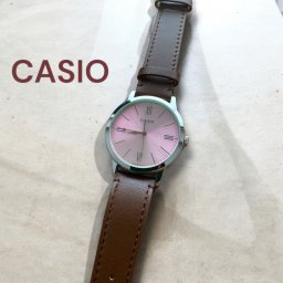 日本未発売 カシオ CASIO 腕時計 メンズ レディース ユニセックス 収納ケース付き シンプル レザーベルト ブラウン ピンク 防水 ビジネス カジュアル プレゼント ギフト 時計 誕生日 記念日 成人 卒業 入学