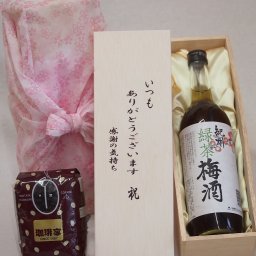 贈り物いつもありがとう木箱と珈琲豆セットオススメ珈琲豆(特注ブレンド200g)中野BC 紀州緑茶梅酒 (和歌山県) 720ml