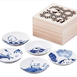 送料無料　PEANUTS　縁起もの　木箱入豆皿揃 SN80-127H 内祝い 結婚式 記念品 プレゼント 内祝 出産内祝い 