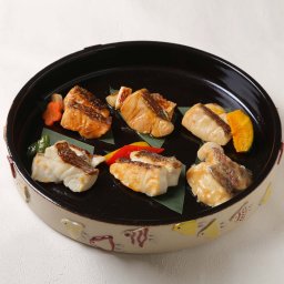 レンジで！近大生まれマダイ惣菜詰合せ 9食入 6種 詰合せ 和風惣菜 まだい 塩焼き 煮付け 味噌煮 照焼き 西京焼き 柚庵焼き おかず 魚介類 惣菜 おつまみ 電子レンジ 夕食 手軽 近大 マダイ 海鮮惣菜