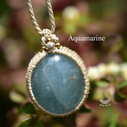 【天然石】【ハンドメイド】ブルーの氷★高品質★アクアマリン マクラメペンダント177【ハンドメイドネックレス】 【カジュアル】【フォーマル】【レディース】【男女兼用】【タイ・ランタ島】【厳選した特別な天然石】【菊井みうず】【Miuzu Kikui】【マクラメ編み】