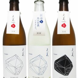★ 送料無料 ★ 天美 TENBI 生原酒 720ml×3本セット 純米吟醸 生原酒 白天 + 特別純米 生原酒 黒天 + 新酒 純米吟醸 にごり生 雪天/ 山口県 長州酒造【 8120 】【 日本酒 】【 要冷蔵 】【 ハロウィン 贈り物 ギフト プレゼント 誕生日 結婚のお祝い 】