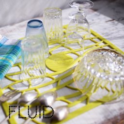 FLUID フルーイド おしゃれ かわいい シンクマット ディッシュマット グラスマット 100% イタリア製 POS DESIGN ディッシュマット 耐久性 機能性 ポス デザイン シンクカバー    ショッピング