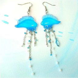 「カツオノエボシ ピアス イヤリング」　カツオノエボシ ピアス イヤリング 海の生き物 深海魚　アクセサリー　レディース　可愛い　カラフル　日本製　ナチュラル　プチギフト　ギフト