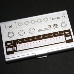 カードケースリズムマシンCR-606