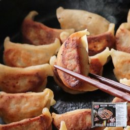 博多 中洲 餃子の店 鉄なべ 博多ひとくち餃子 18個入 博多名物 お取り寄せ博多グルメ