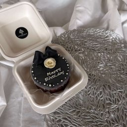 大人可愛い❣シックで上品な濃厚チョコドリップケーキ～3号ver～ 立体ケーキ
