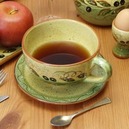 ポルトガル製 陶器 カップ&ソーサー ブラックオリーブ柄 手描き カフェ食器 大容量 スープカップ Ｃ/Ｓ 緑 400cc pfa-s24g-ov