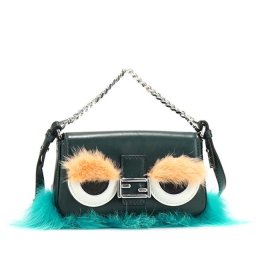 フェンディ FENDI マイクロバゲット モンスター バッグバグズ 2WAY ハンドバッグ ショルダーバッグ 斜めがけショルダーバッグ クラッチバッグ ポーチ グリーン ミニバッグ ポシェット 新品 新作 ショルダー レディース 本物 斜めがけ 斜め掛け ハンドバック 2way おしゃれ