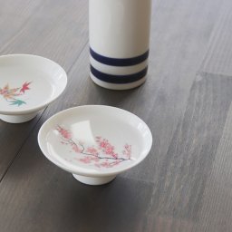 温度で楽しむ・丸モ高木陶器・温感盃（大）　（　桜・紅葉　春秋セット　） 旬 SHUN JAPAN　バレンタイン　母の日 父の日 結婚祝い プレゼント ビール日本酒ウイスキー敬老の日退職祝い 敬老の日 母の日 父の日 お歳暮お中元（regan）