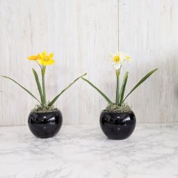 造花　水仙アレンジ　2色よりお選び下さい　　触媒加工品