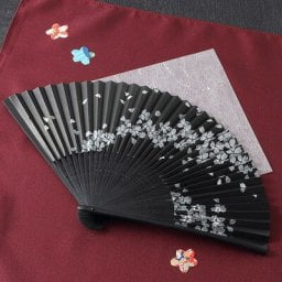 扇子 300年の伝統を受け継いだ近江扇子 桜