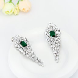 ピアス 両耳用 キュービックジルコニア ホワイト グリーン イエロー レッド 真鍮 シルバー スタッド オールドマイン 4本爪 ぶら下がり 大きめ 大ぶり e16011306