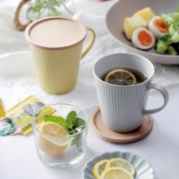 ザ・ヴェセル フタ付ペアマグセット 美濃焼 軽量食器 木箱入 二酸化炭素排出量を通常の半分に抑える焼成方法で作られたマグカップ