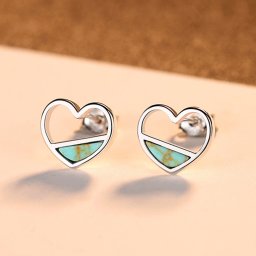 ピアス 両耳用 人工ターコイズ シルバー925 ブルー シルバー スタッド おしゃれ 可愛い かわいい カジュアル モチーフ ハート heart キュート ce0407
