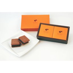 GAKUチョコレートサンド（ミルク・信州りんご）
