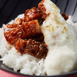 【送料無料】京料理六盛 国産うなとろ重セット【鰻】【京都】【誕生日 結婚祝い 出産祝い 還暦祝い 結婚記念日 送別会 お祝い 引越し祝い 新築祝い 初節句 古希 喜寿 傘寿 お返し 内祝い お見舞い 快気祝い 金婚式 銀婚式 パーティー 景品 賞品 グルメ 母 父 女性 男性】【敬老の日 残暑見舞い】