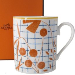 エルメス 食器 HERMES マグカップ マグ コップ ウォーク・イン・ザ・ガーデン オレンジ A Walk in the Garden MUG ORANGE A WALK 43131P シングル 洋食器 43131P 【スペシャルラッピング対応(別売り)】 送別会 誕生日 お中元 還暦祝い 結婚祝い 結婚式 高級 父の日 母の日 即日発送 ホワイトデー