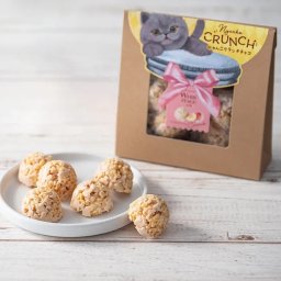 ベビーミャオ にゃんこクランチチョコ 白桃 ６個 もも スイーツ お菓子 手土産 お返し 誕生日 ギフト プレゼント 猫 ねこ 猫の日