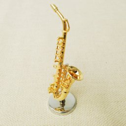 ミニチュア楽器！アルトサックス　1／12　スケール（ゴールド）♪この商品はお取り寄せ商品です♪♪【楽器-音楽雑貨】