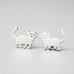 ステンレスキャットアイズピアス 猫 かわいい 可愛い ピアス 金属アレルギー対応 アクセサリー