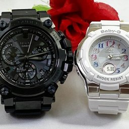 カシオ 恋人たちのGショック ペアウォッチ G-SHOCK BABY-G MTG-B3000B-1AJF BGA-1100GR-7BJF 電波ソーラー 送料無料 国内正規品 記念日 誕生日 プレゼント お揃いブラック 黒 ホワイト 白 クリスマス お祝い 結婚 婚約 20代 30代 40代 50代 カップル 夫婦