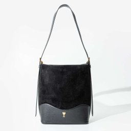 アミ パリス AMI PARIS ULL602.AL0053 ショルダーバッグ PANAME BUCKET BAG レディース バッグ バケットバッグ ハートロゴ レザー お出かけ 旅行 カジュアル おしゃれ ギフト プレゼント 記念 ブラック