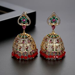 ピアス 両耳用 キュービックジルコニア レッド 真鍮 イエローゴールド スタッド 揺れる ゆれる ぶら下がり エレガント 大きめ 大ぶり シャンデリア e19090909