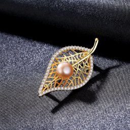 ブローチ 淡水パール ピンク ブラック グレー シルバー925 イエローゴールド 中粒 上品 大人 おしゃれ 可愛い かわいい きれいめ モチーフ リーフ 葉 px0003