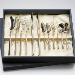 国産カトラリーのトップブランドラッキーウッド エメラルド金彩 ペアディナー12pcs LUCKYWOOD