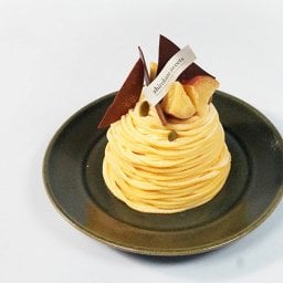 白金スイーツ シルクスイートのモンブラン 2人用 3号 ギフト ケーキ 冷凍 スイーツ おしゃれ ホールケーキ