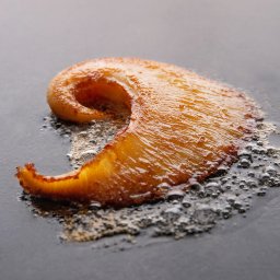 フカヒレステーキ 2切 フカヒレ 国産 惣菜 常温 ステーキ 肉厚 高級 中華 魚介 おかず 海鮮 中華料理 コラーゲン 贅沢 気仙沼産 宮城 石渡商店
