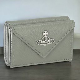 ヴィヴィアン・ウエストウッド 三つ折り財布 レディース ブランド Vivienne Westwood 51150009 グリーン