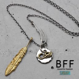 BFF ブランド フェザーネックレス シルバー925 スモール ゴールド ネイティブ インディアンジュエリー 羽根 メタルチャーム カスタム シルバーチェーン 18K GP 金属アレルギー対応 専用BOX付属