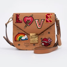 エムシーエム MCM MWS9APA66 ショルダーバッグ レディース バッグ カジュアル お出かけ プレゼント ギフト お祝い 鞄 コニャック
