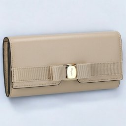 フェラガモ 長財布 レディース ブランド Ferragamo 22E008CALF DAINO 758 773 グレージュ