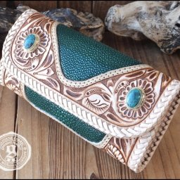 送料込 ゴダン 財布 長財布 GODANE カービングサドルレザー ガルーシャ三つ折 手彫り ハンドメイド spcw818DGR ダークグリーン DarkGreen ベジタブルタンニング サドルレザー 革財布