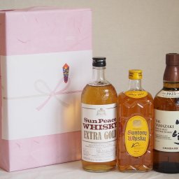 贈り物ウイスキー3本セット(サンピース エクストラ ゴールド 37度 山崎 43度 角瓶 40度) 720ml×1本 700ml×2本