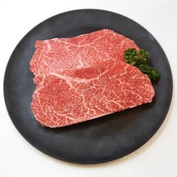 【松阪牛ランプステーキ 2枚】～上質な赤身肉をシンプルに味わう、大人のステーキ～ もも肉 贅沢 赤身 霜降り クリスマス 年末年始 父の日 母の日 お誕生日 還暦 敬老の日 内祝い グルメ プレゼント ギフト お祝い 卒業祝い　入学祝　合格祝い プレゼント 厳選 お歳暮 お中元 冬ギフト 贈り物 お取り寄せ 贈答用 高級 ごちそう 上質 おうちディナー 脂控えめ 肉好き お肉博士のえりチャンネル