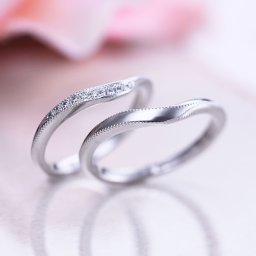 結婚指輪 ヒロインマリッジ プラチナ×シルバー 22-4242-PT_11-4242-SV マリッジリング ブライダルジュエリー プラチナリング メンズ ペアセット 刻印無料 セカンドマリッジ 妻 夫 父の日 母の日 プロポーズ 結婚1年記念日 一年記念日 1年記念日 送料無料 2本セット