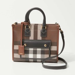 バーバリー BURBERRY 8069661 トートバッグ レディース バッグ ミニ フレヤ チェック ショルダー カジュアル 2way 肩掛け 鞄 プレゼント お祝い 記念 ギフト MINI FREYA TOTE ダークバーチブラウン