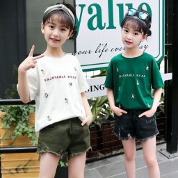 キッズ シャツ 子供服 Ｔシャツ 女の子 半袖 子供 Ｔシャツ 子供服 半袖 Ｔシャツ デザイン ラインストーン ショートパンツとセット着用Tシャツ