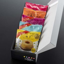 グローカルバウムアソート　城西館　にっぽんの宝物 JAPANグランプリ　高知　ご当地　バウムクーヘン　バームクーヘン　天日塩キャラメル　西山きんとき芋　柚子　ギフト