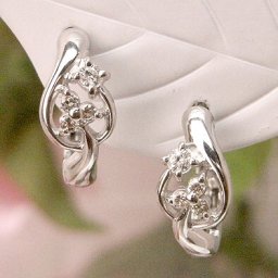 k18 フープピアス 中折れピアス ダイヤモンドピアス フラワー 0.1ct 18金 レディース ジュエリー アクセサリー  プレゼント ギフト 人気 おすすめ 送料無料