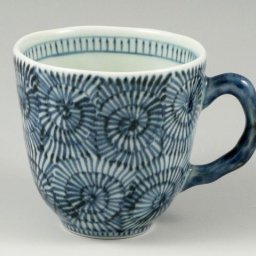 有田焼 惣太窯 蛸唐草(青) マグカップ